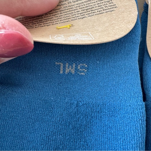 Allbirds Anytime Ankle Socks NWT 2 Pairs Basin Blue Womens size Small US 5-7‎ - Picture 6 of 8